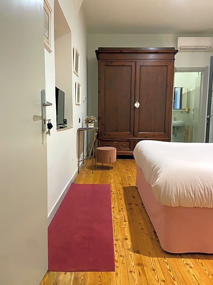 Victoria House B&B