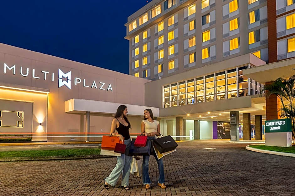 Courtyard by Marriott Panama Multiplaza Mall