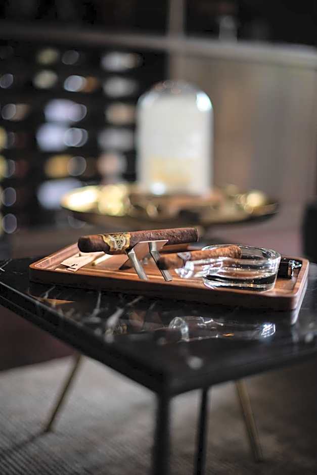 Seven Villa Hotel & Spa