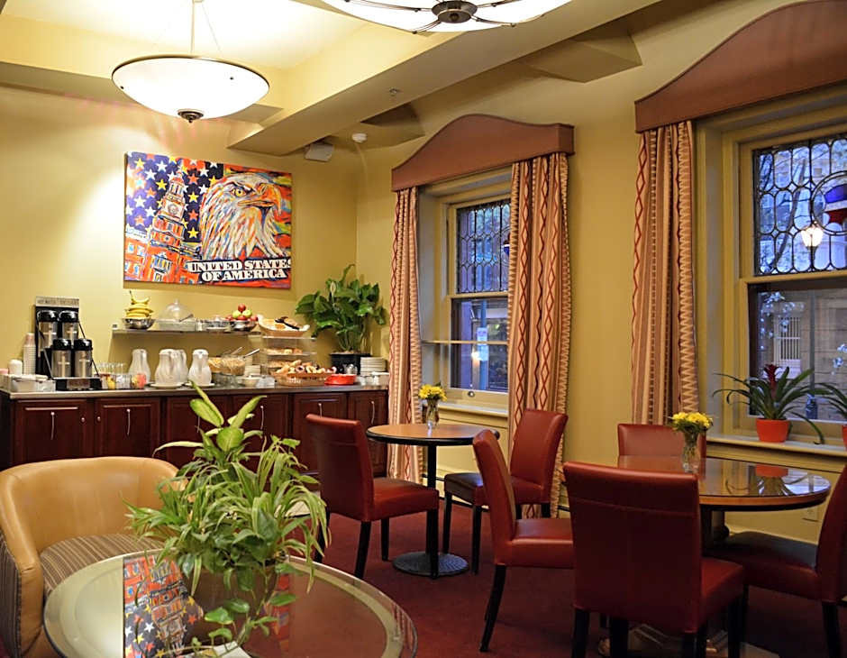 Alexander Inn