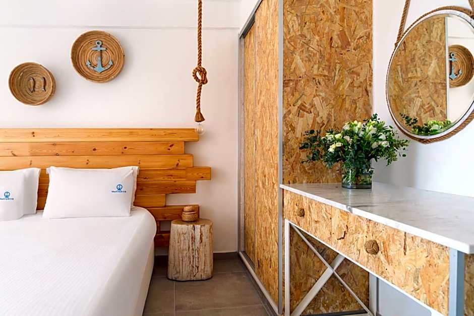 Blue Harbour Boutique