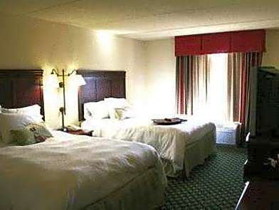 2 Queen Beds W/Activity Desk Nonsmoking