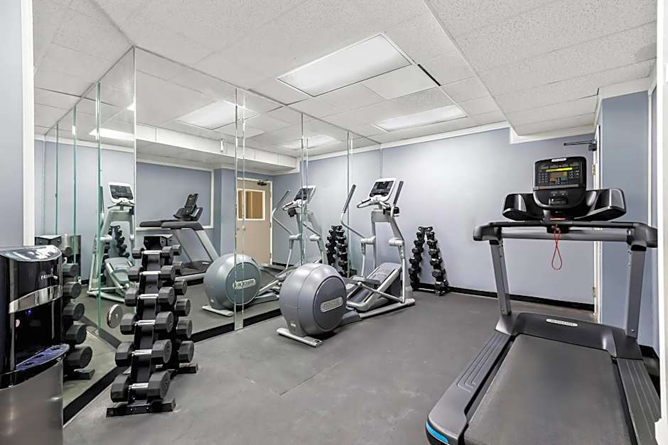 Clarion Suites Anchorage Downtown