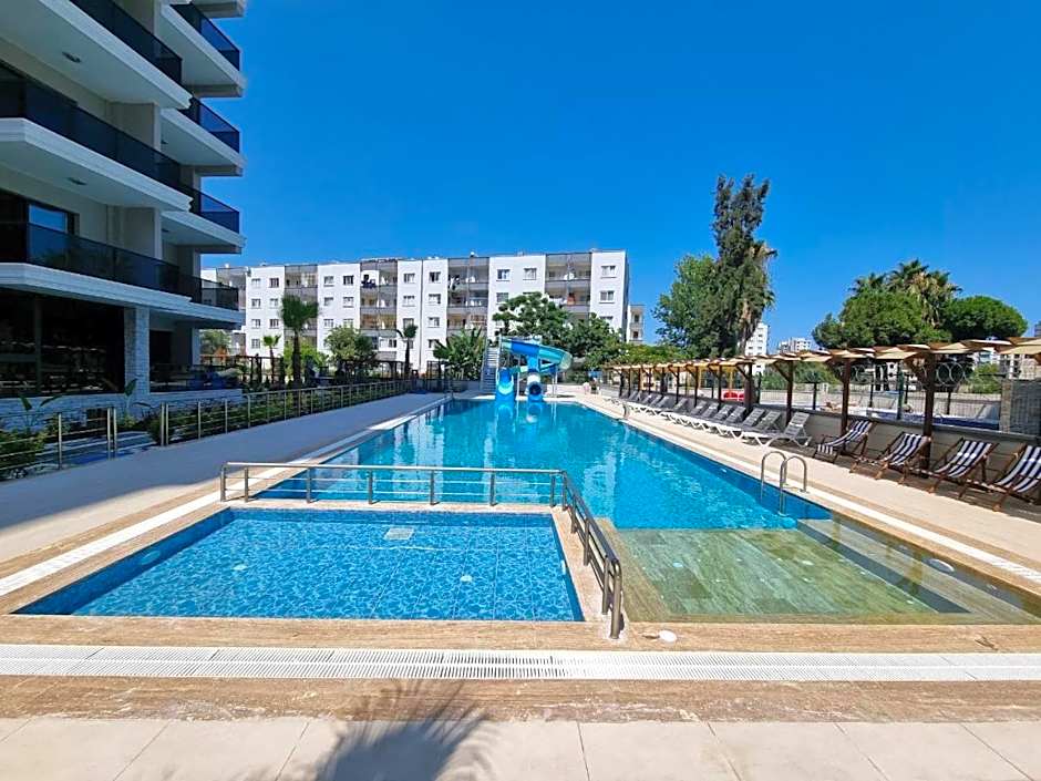 Uğur Apart Sea View