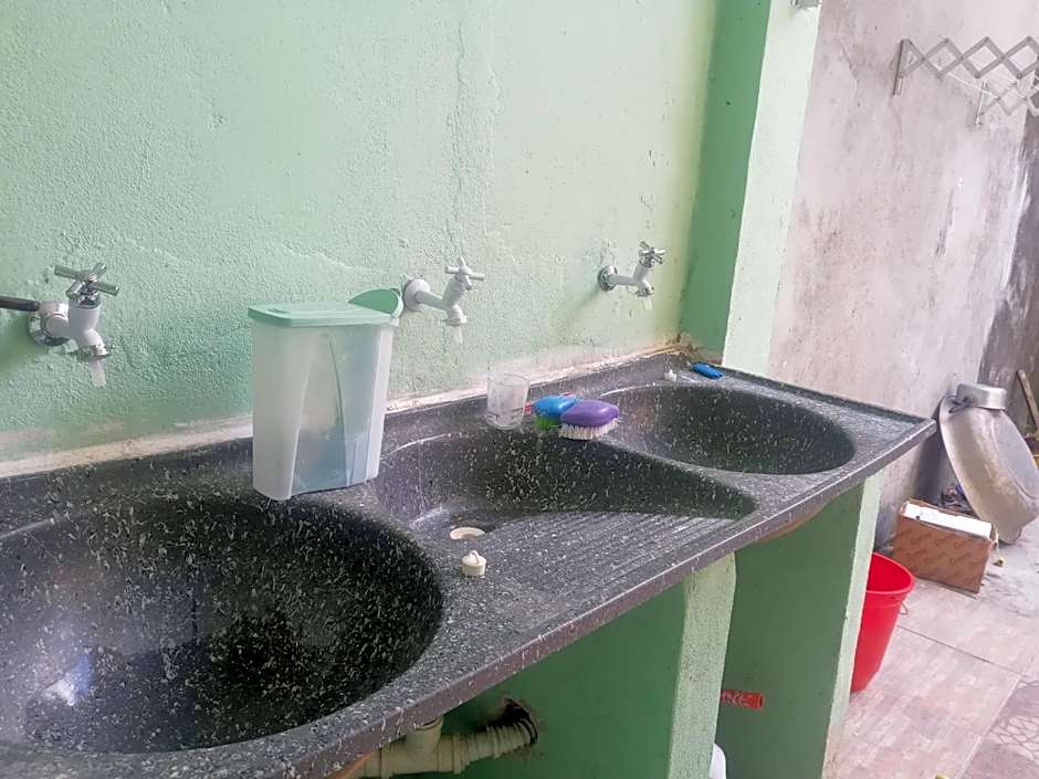 Quarto espetacular próximo à UFPA e ao Centro comercial