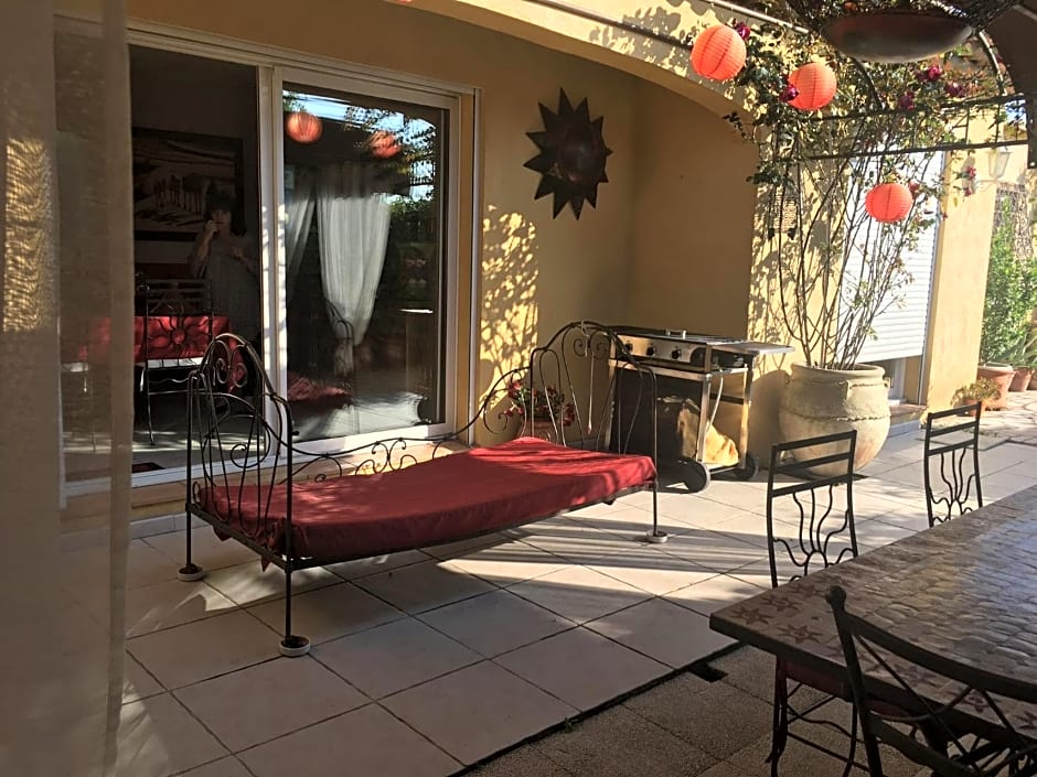 Aux Amandiers – Frejus, ID