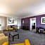 La Quinta Inn & Suites by Wyndham San Antonio Downtown