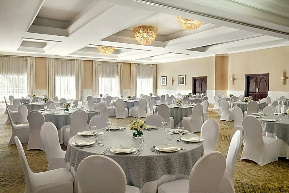 Crowne Plaza Muscat By IHG