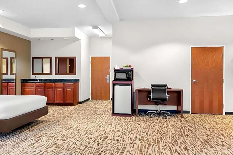 Comfort Inn & Suites Riverton