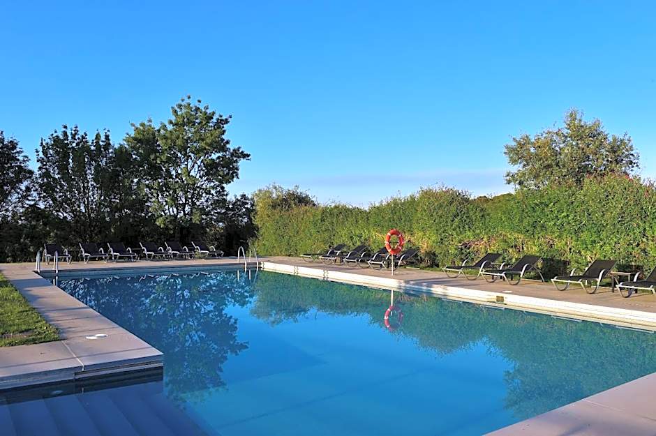 Pousada Convento de Arraiolos - Historic Hotel