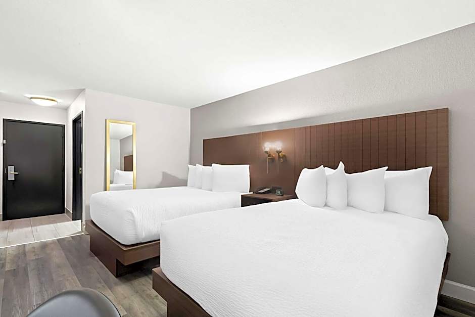 SureStay Hotel by Best Western Groves