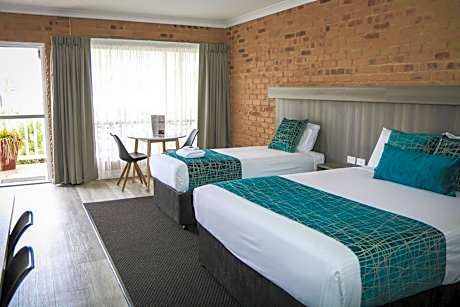 The Club Motor Inn Chinchilla