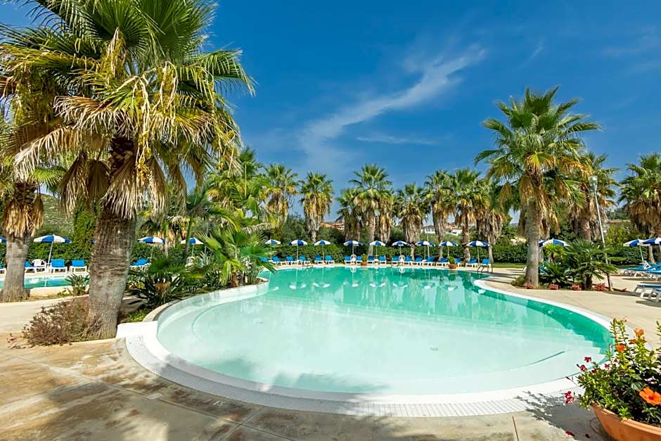 Prince Franklyn Hotel