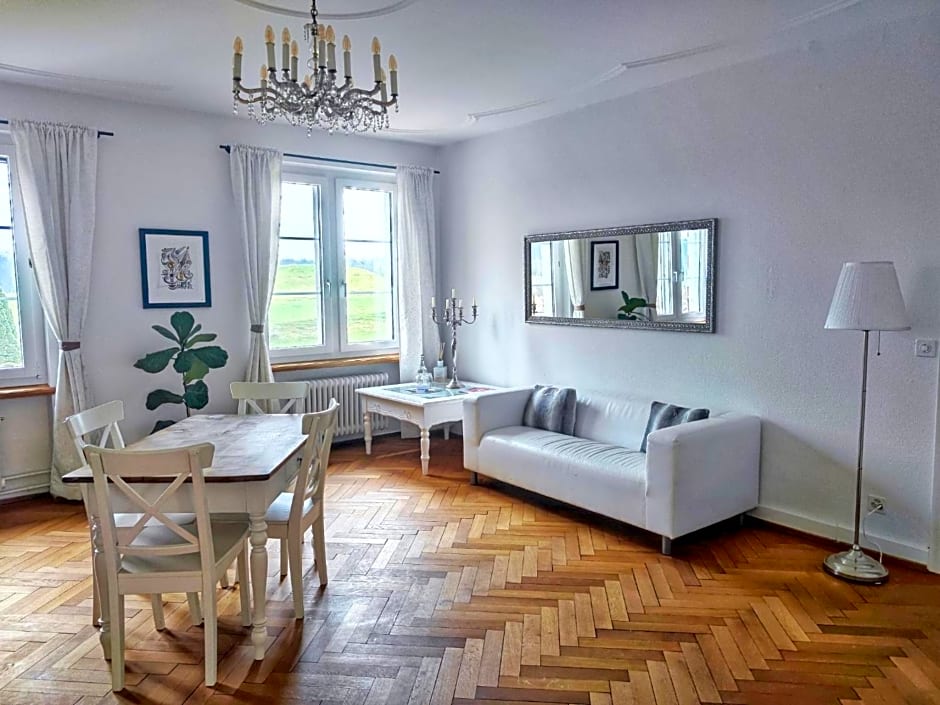Hotel & Restaurant Schloss Schwandegg