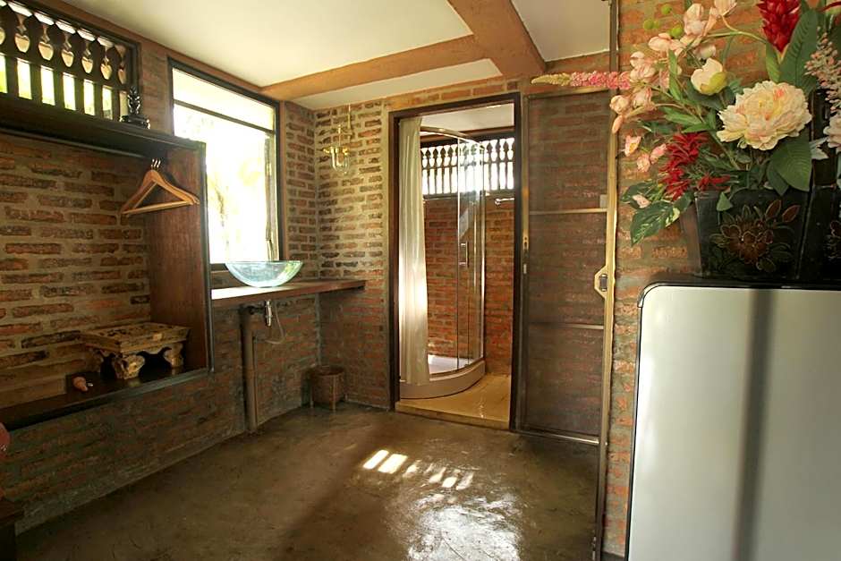 Jasmine Hills Lodge