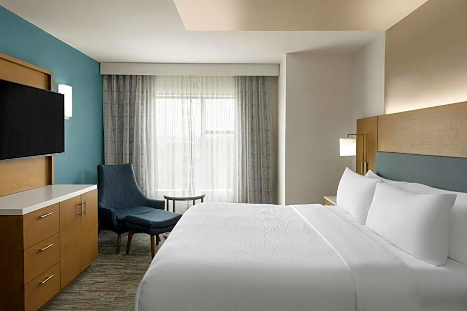 EVEN Hotel Shenandoah - The Woodlands by IHG
