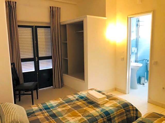 Central Atlantic Beach Guesthouse