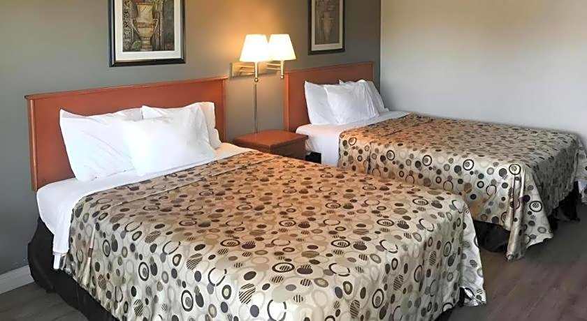 Quality Inn Waynesburg - Morrisville