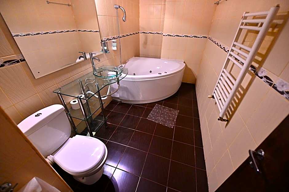 Hotel Magic GT Trivale