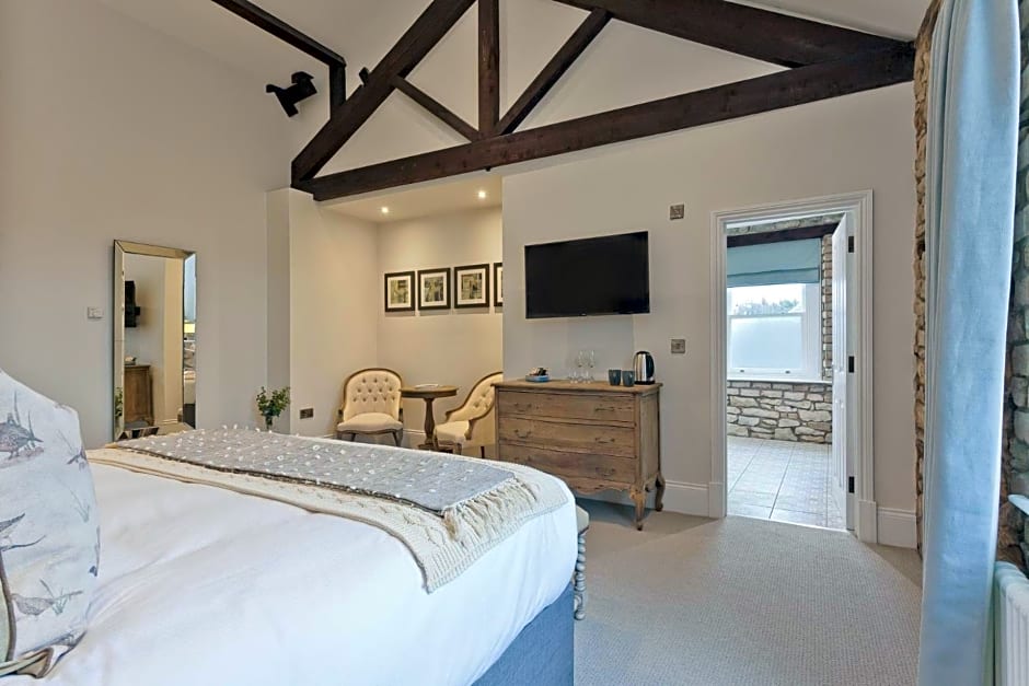 Tithe Barn - Self Check In Hotel