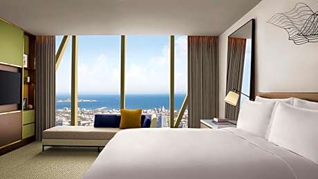 Panoramic, Bay View, 1 King Bed