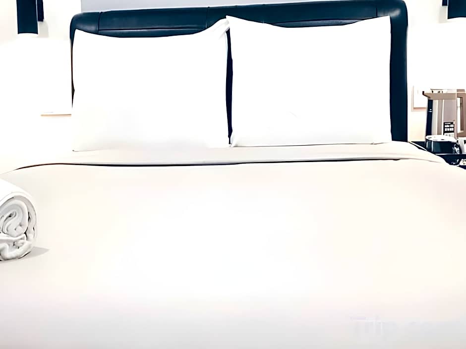 OYO 89492 Carlton Inn Bukit Ubi