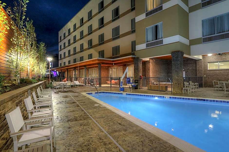 Fairfield Inn & Suites by Marriott Gatlinburg Downtown
