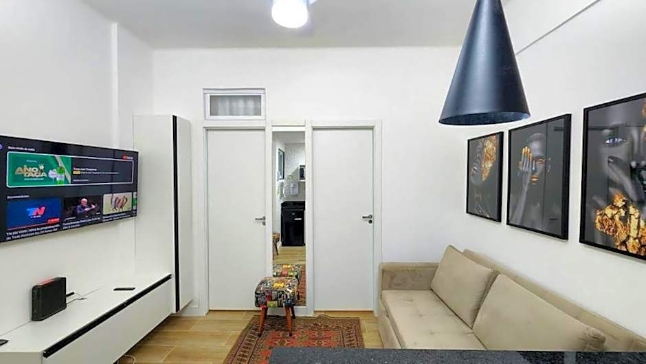 Luxo 2 quartos lado do arpoador