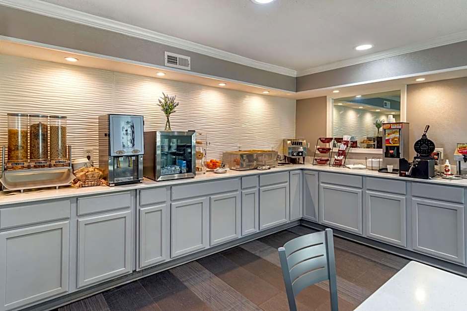 Best Western Allatoona Inn & Suites