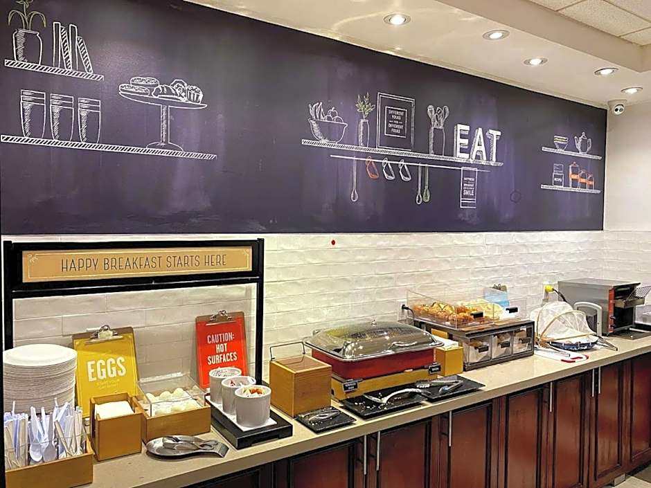 Hampton Inn By Hilton Toronto-Mississauga West, Ontario, Canada