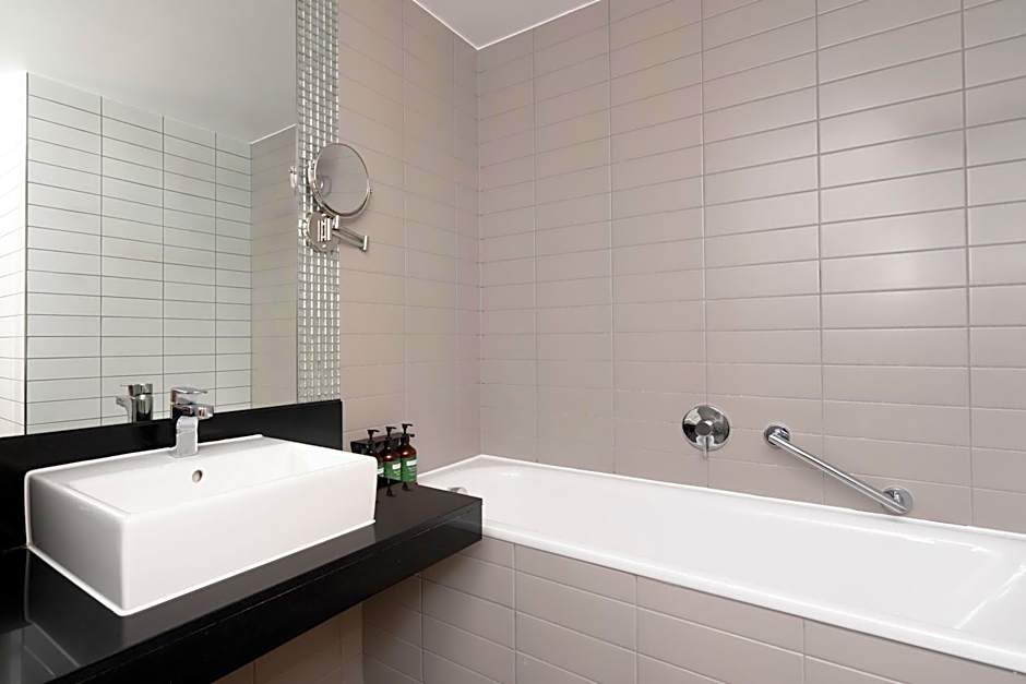 Crowne Plaza Newcastle - Stephenson Quarter By IHG