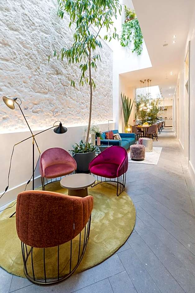 VEINTIUNO Emblematic Hotels - Adults Only