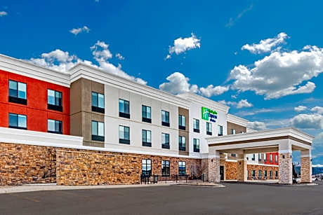 Holiday Inn Express & Suites Trinidad By IHG