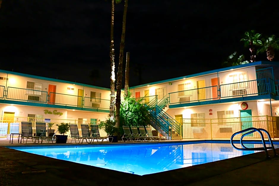 Adara Palm Springs