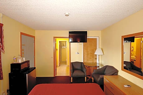 Queen Room