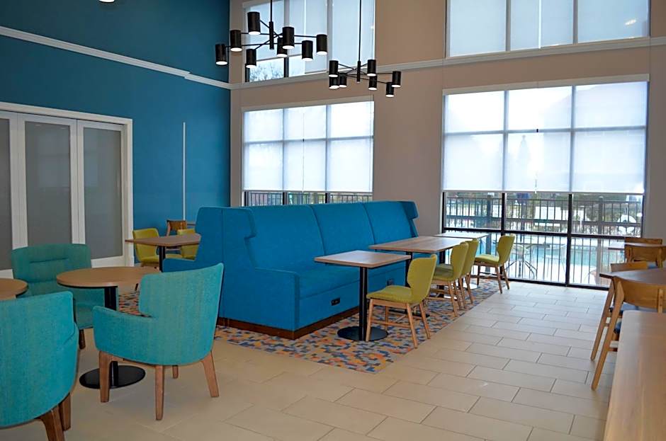 Hampton Inn By Hilton And Suites Tomball
