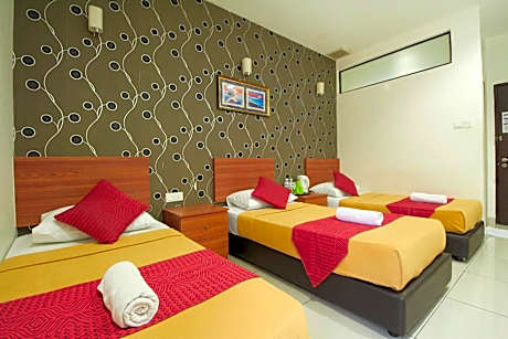Basic Triple Room