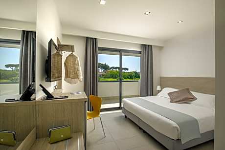 Simon Hotel Aprilia