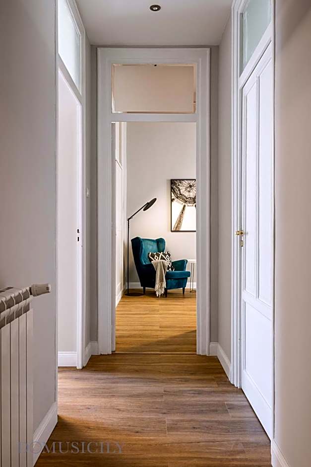 Constance Luxury Apartment by DomuSicily