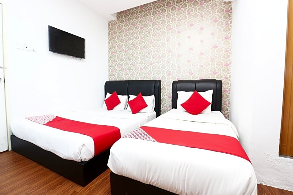 OYO 717 Mr J Hotel Wakaf Che Yeh 2