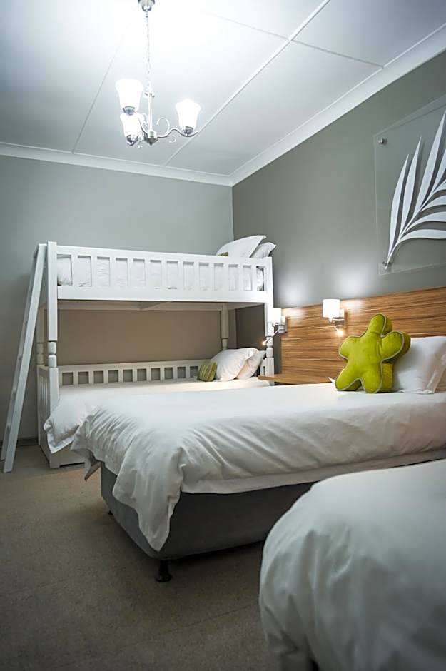 Palm Lodge Guest House