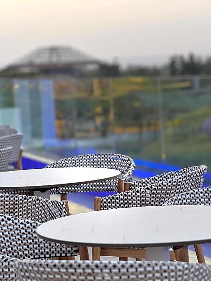 Ribera De Triana Hotel