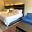 Holiday Inn Express And Suites Warrensburg North By IHG