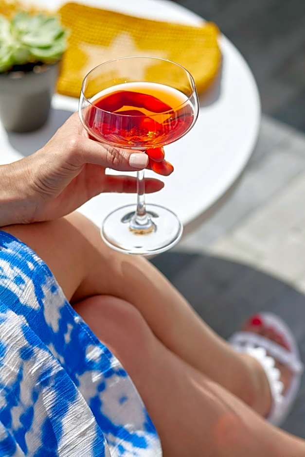 The Daytona, Autograph Collection