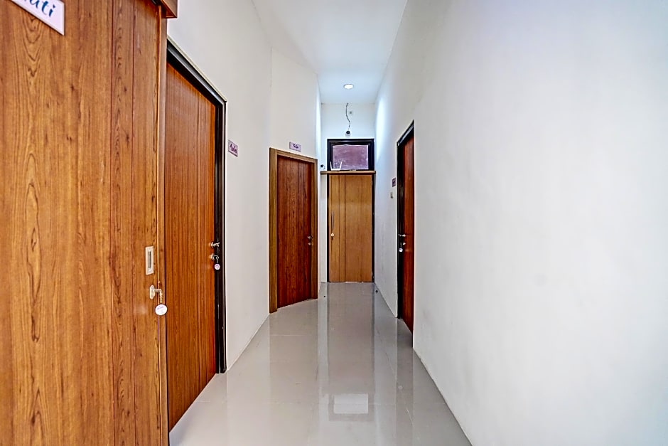 Hotel O Sunlo Cozy Home Family Homestay Syariah