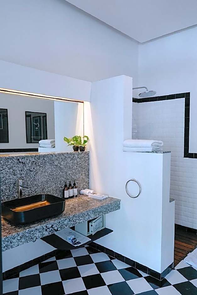 Casa Artista By Kresna Hospitality