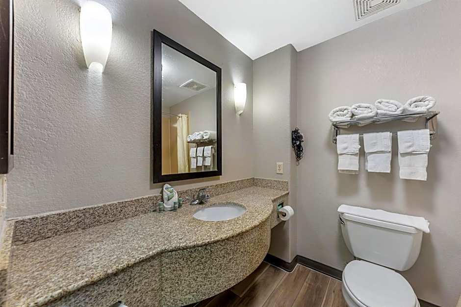 SureStay Plus Hotel by Best Western San Antonio SeaWorld