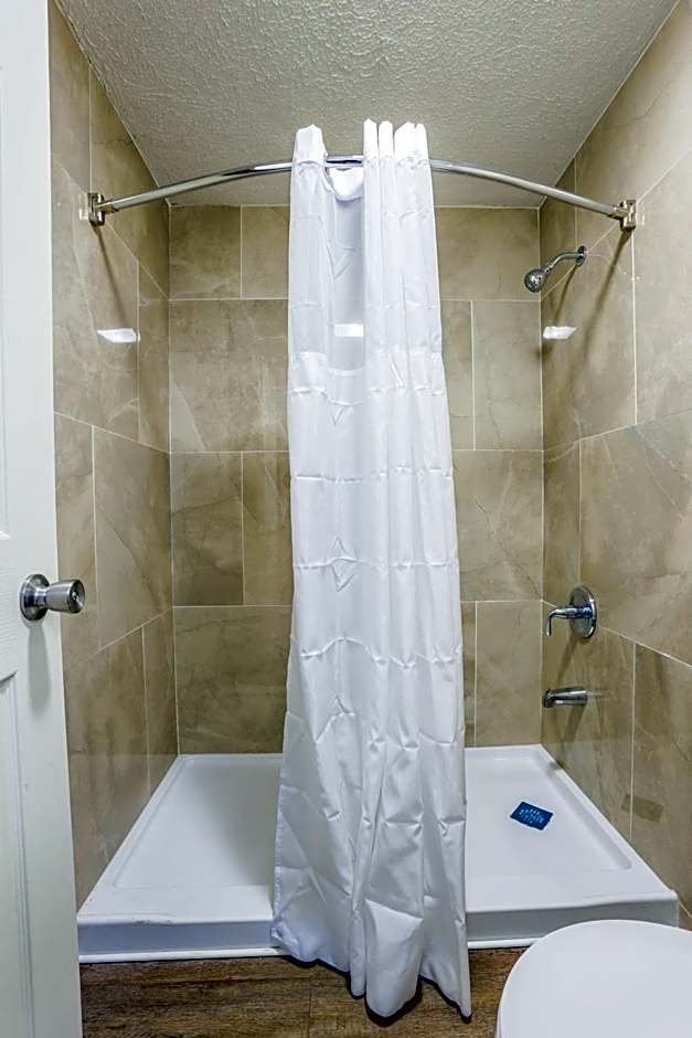 Cozy Garden Inn By OYO Hwy 40 Richmond