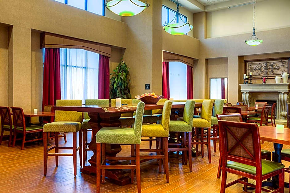 Hampton Inn & Suites Mountain Home
