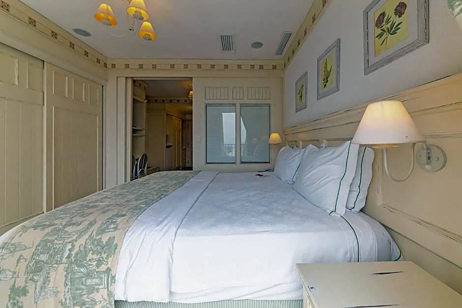 Comfortable Studios at IL Campanario Resort ILCJR